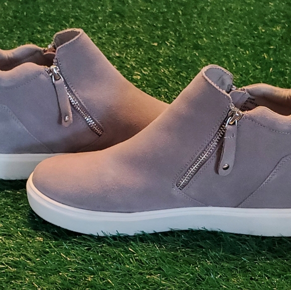 Steve Madden Silya Grey Suede High-Top Dual Zipper Wedge Sneakers Size 10 - Picture 2 of 6